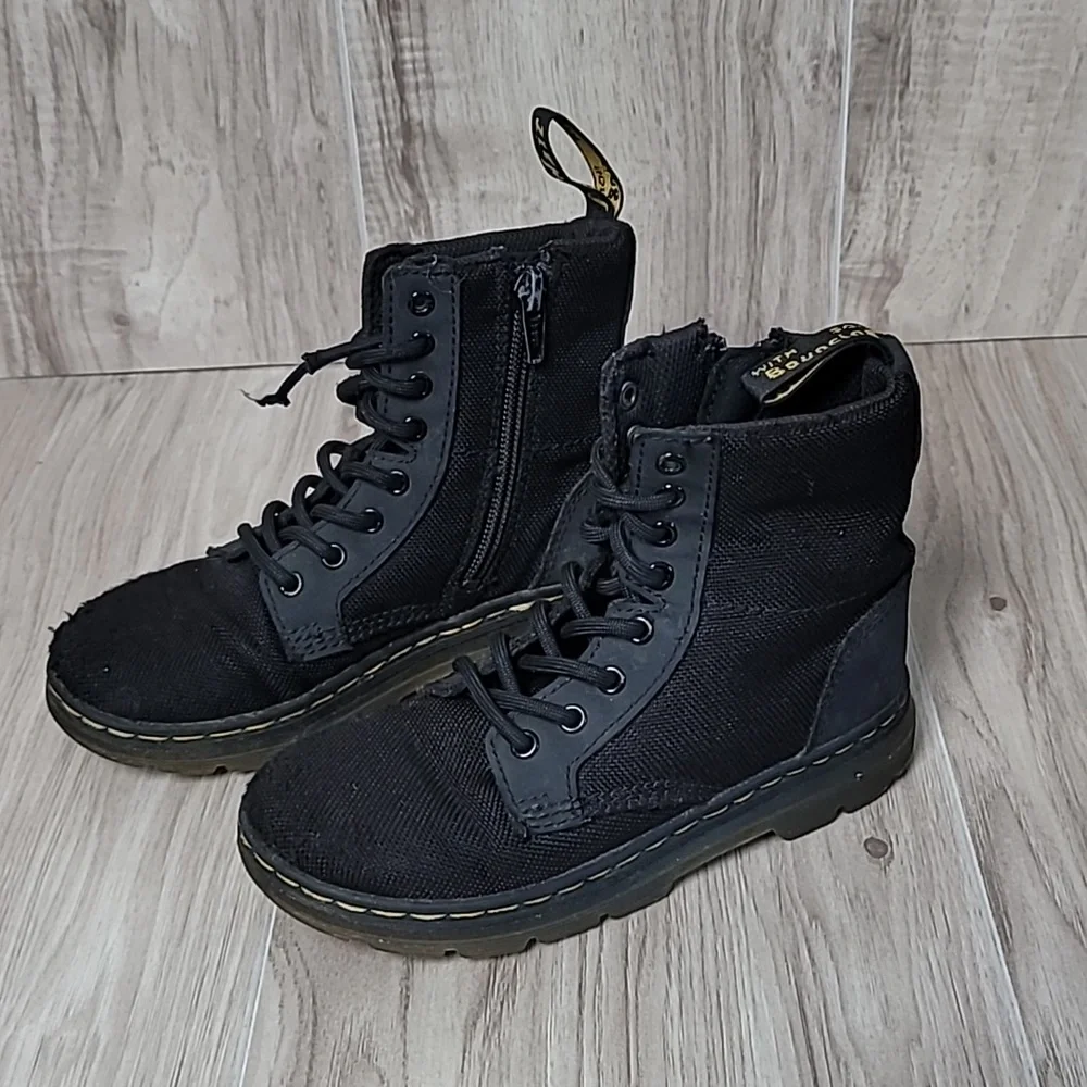 Dr Martens Kids COMBS J black boots size 12